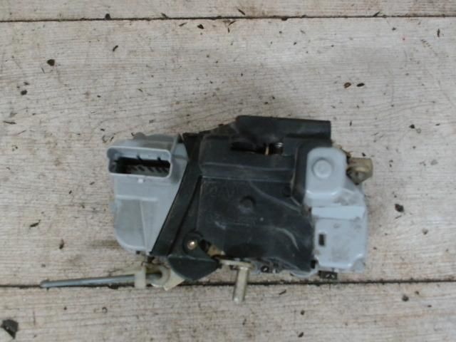 bontott CITROËN XSARA PICASSO Jobb első Ajtózár