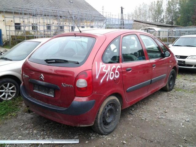 bontott CITROËN XSARA PICASSO Jobb első Ajtózár