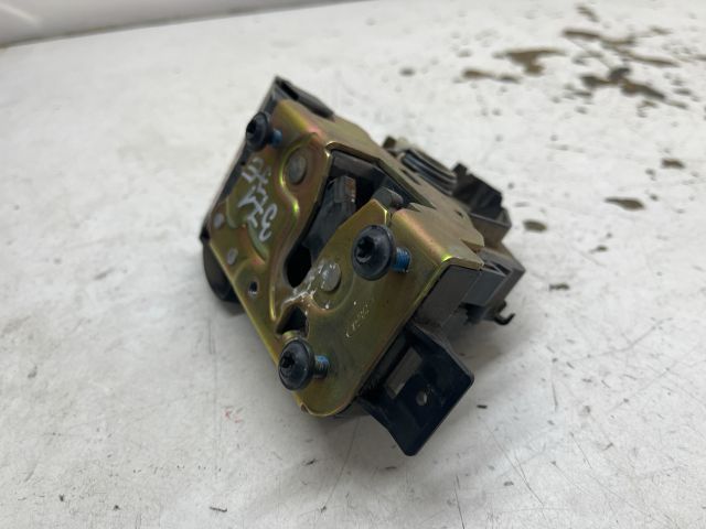 bontott CITROËN XSARA PICASSO Jobb első Ajtózár