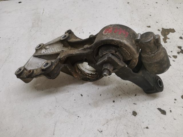 bontott CITROËN XSARA PICASSO Jobb első Féltengely Tartó