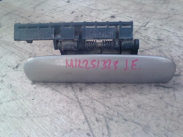 bontott CITROËN XSARA PICASSO Jobb első Külső Kilincs