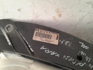 bontott CITROËN XSARA PICASSO Jobb Fényszóró