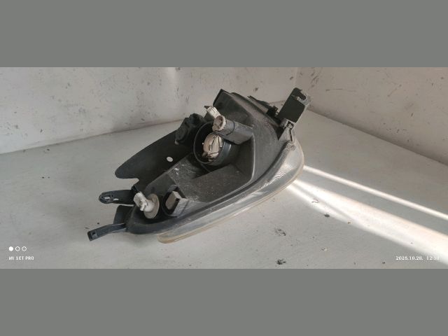 bontott CITROËN XSARA PICASSO Jobb Fényszóró