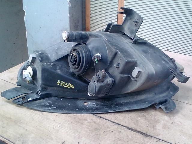 bontott CITROËN XSARA PICASSO Jobb Fényszóró