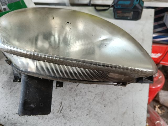 bontott CITROËN XSARA PICASSO Jobb Fényszóró