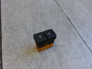 bontott CITROËN XSARA PICASSO Jobb hátsó Ablakemelő Kapcsoló