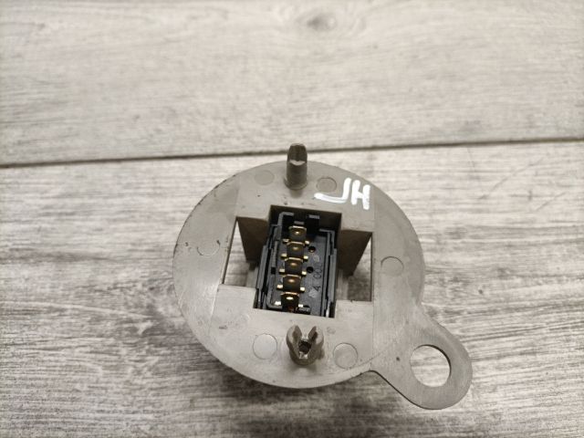 bontott CITROËN XSARA PICASSO Jobb hátsó Ablakemelő Kapcsoló