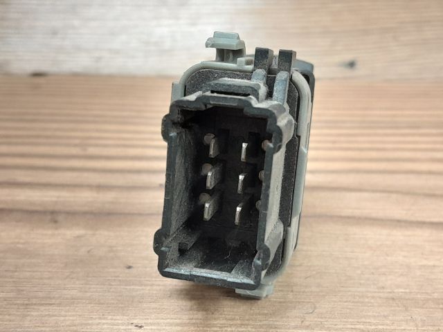 bontott CITROËN XSARA PICASSO Jobb hátsó Ablakemelő Kapcsoló