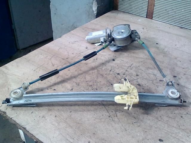 bontott CITROËN XSARA PICASSO Jobb hátsó Ablakemelő Szerkezet (Elektromos)