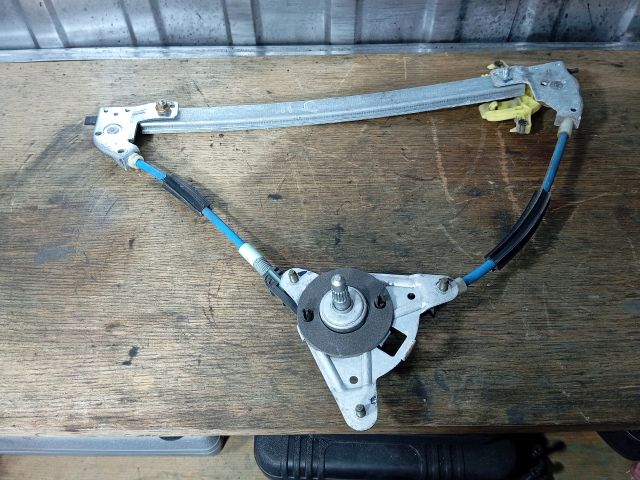 bontott CITROËN XSARA PICASSO Jobb hátsó Ablakemelő Szerkezet (Mechanikus)