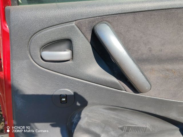 bontott CITROËN XSARA PICASSO Jobb hátsó Ajtó (Részeivel)