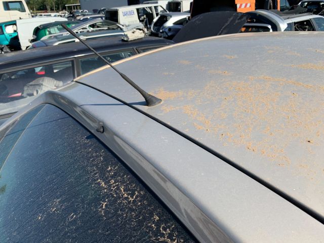 bontott CITROËN XSARA PICASSO Jobb hátsó Ajtó (Részeivel)