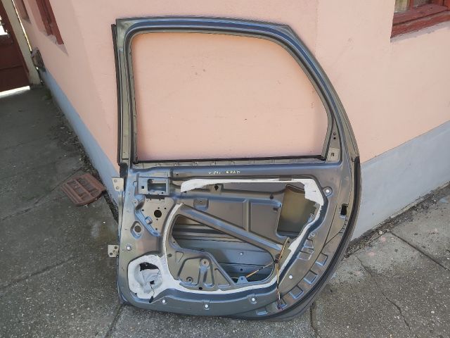 bontott CITROËN XSARA PICASSO Jobb hátsó Ajtó (Üres lemez)