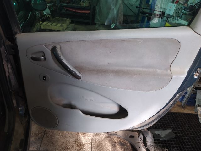 bontott CITROËN XSARA PICASSO Jobb hátsó Ajtóhatároló