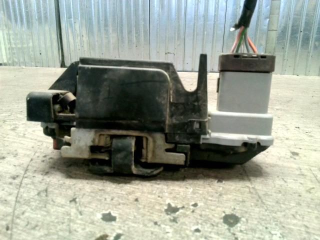 bontott CITROËN XSARA PICASSO Jobb hátsó Ajtózár