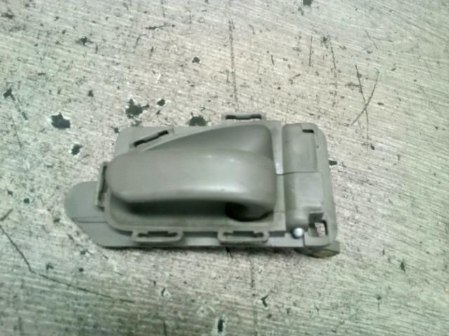 bontott CITROËN XSARA PICASSO Jobb hátsó Belső Kilincs