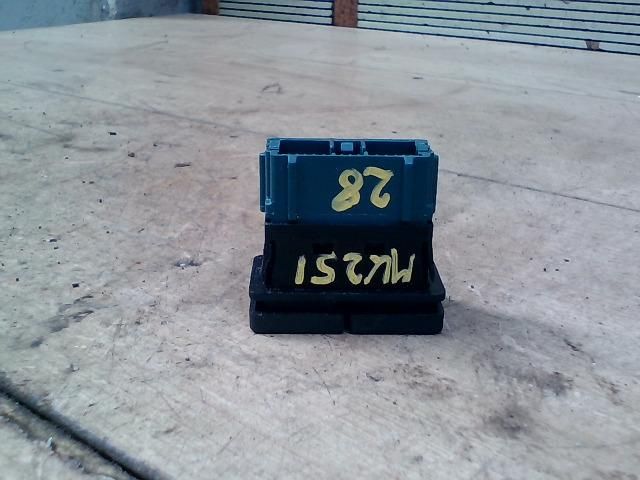 bontott CITROËN XSARA PICASSO Kapcsoló (Magában)