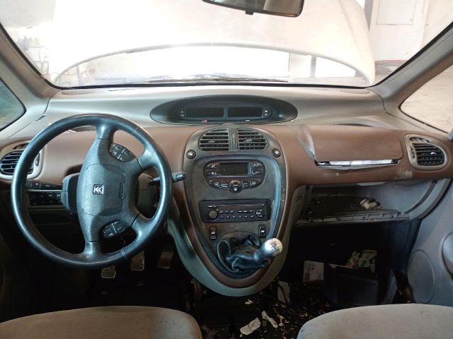 bontott CITROËN XSARA PICASSO Kilométeróra Keret