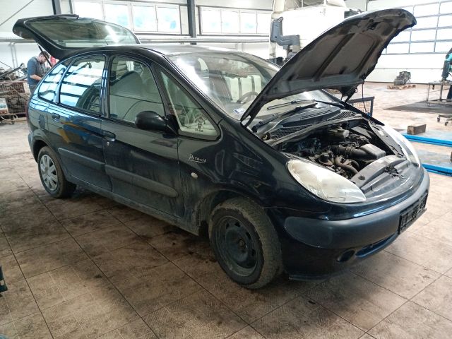 bontott CITROËN XSARA PICASSO Kilométeróra Keret