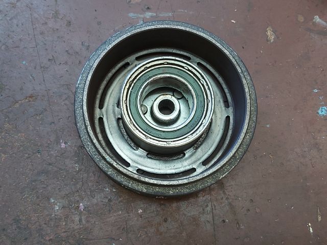 bontott CITROËN XSARA PICASSO Klímakompresszor Szíjtárcsa