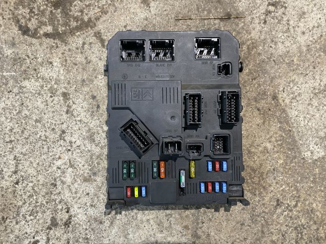 bontott CITROËN XSARA PICASSO Komfort Elektronika