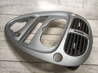 bontott CITROËN XSARA PICASSO Középkonzol Keret