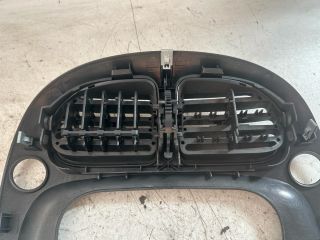 bontott CITROËN XSARA PICASSO Középkonzol Keret