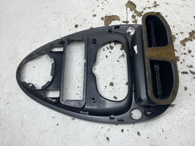 bontott CITROËN XSARA PICASSO Középkonzol Keret