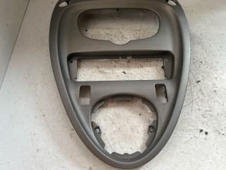 bontott CITROËN XSARA PICASSO Középkonzol Keret