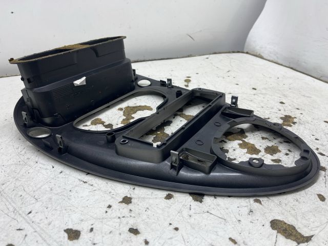 bontott CITROËN XSARA PICASSO Középkonzol Keret