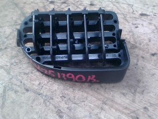 bontott CITROËN XSARA PICASSO Középső Bal Szellőző