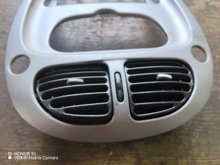 bontott CITROËN XSARA PICASSO Középső Szellőző