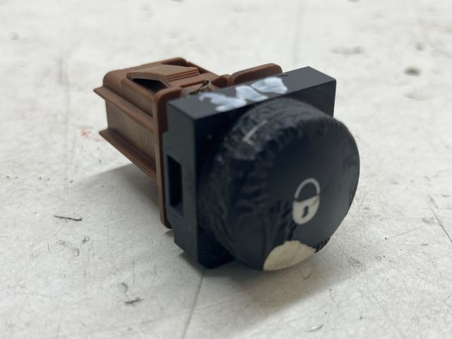 bontott CITROËN XSARA PICASSO Központizár Kapcsoló