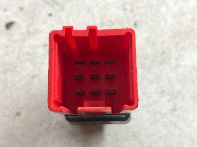 bontott CITROËN XSARA PICASSO Központizár Kapcsoló