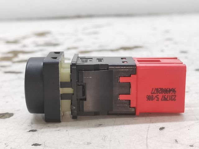 bontott CITROËN XSARA PICASSO Központizár Kapcsoló