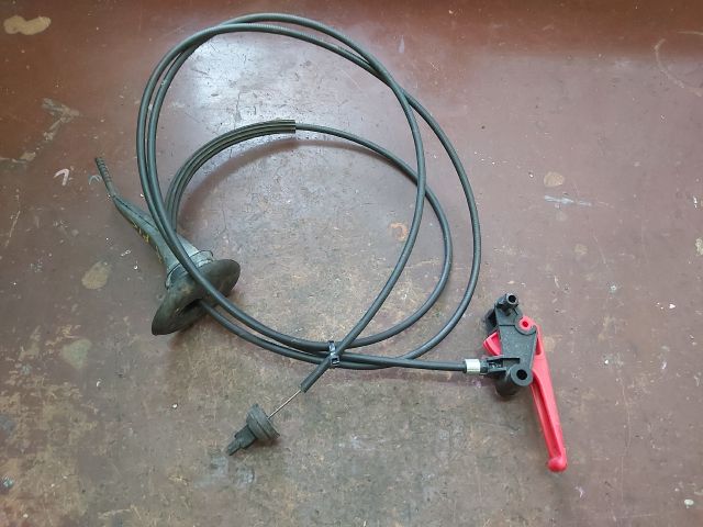 bontott CITROËN XSARA PICASSO Motorháztető Nyitó Kar / Gomb