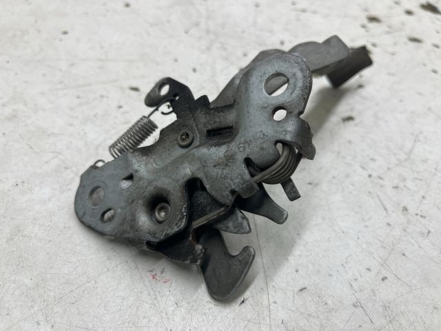 bontott CITROËN XSARA PICASSO Motorháztető Zárszerkezet