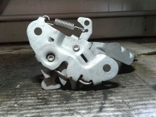 bontott CITROËN XSARA PICASSO Motorháztető Zárszerkezet