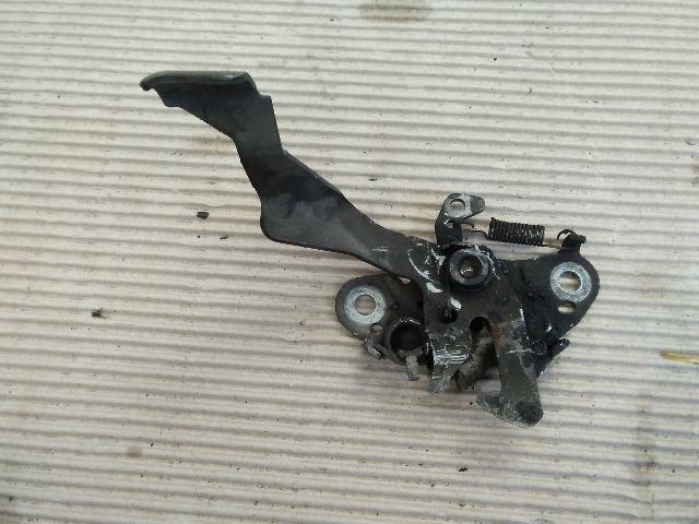 bontott CITROËN XSARA PICASSO Motorháztető Zárszerkezet