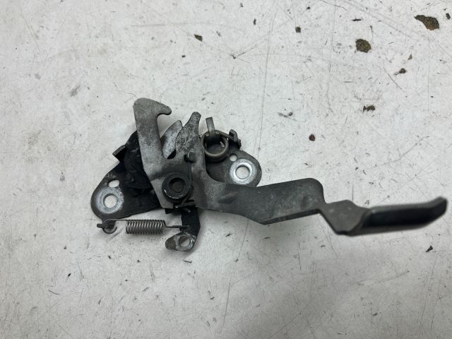 bontott CITROËN XSARA PICASSO Motorháztető Zárszerkezet