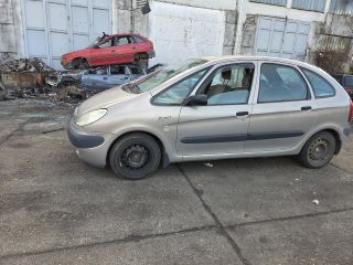 bontott CITROËN XSARA PICASSO Motorháztető