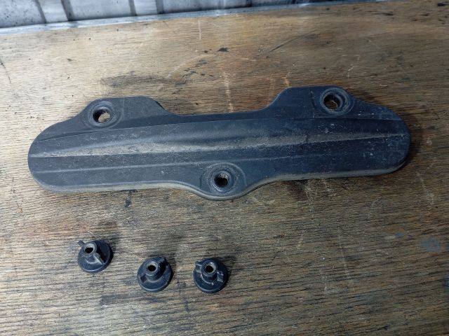 bontott CITROËN XSARA PICASSO Pollenszűrő Fedél