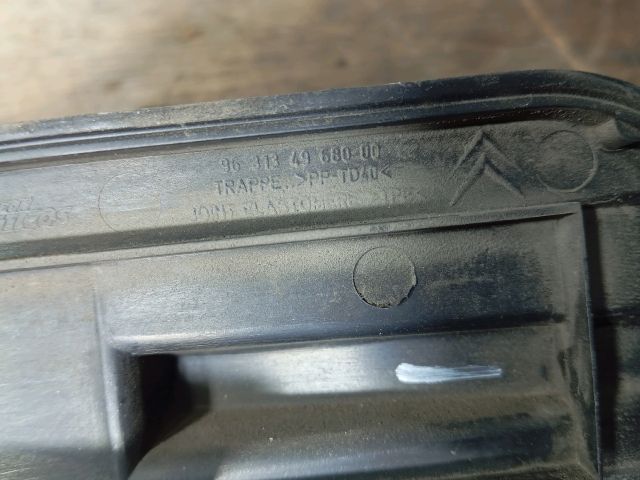 bontott CITROËN XSARA PICASSO Pollenszűrő Fedél