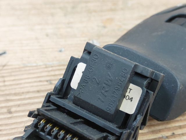 bontott CITROËN XSARA PICASSO Rádió / CD Kapcsoló