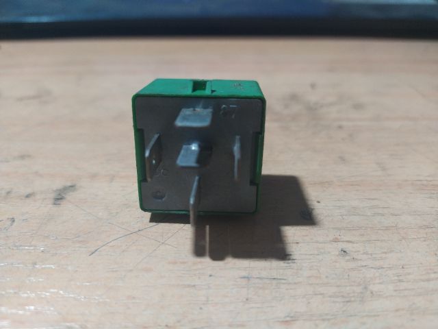 bontott CITROËN XSARA PICASSO Relé