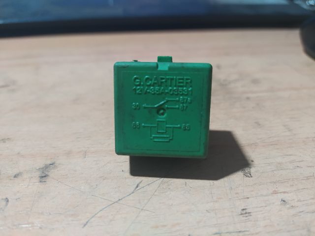 bontott CITROËN XSARA PICASSO Relé