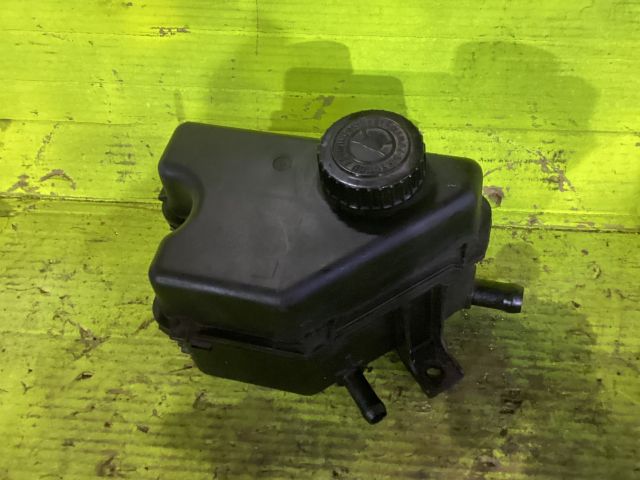 bontott CITROËN XSARA PICASSO Szervóolaj Tartály