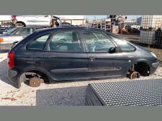 bontott CITROËN XSARA PICASSO Tankajtó