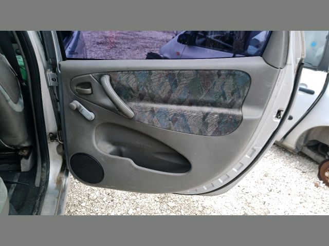 bontott CITROËN XSARA PICASSO Vészvillogó Kapcsoló