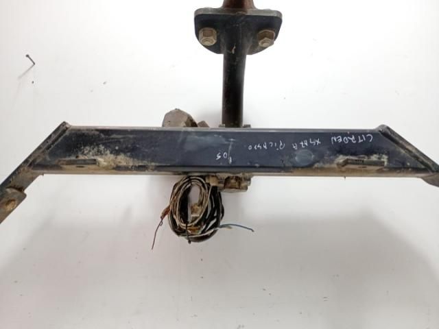 bontott CITROËN XSARA PICASSO Vonóhorog